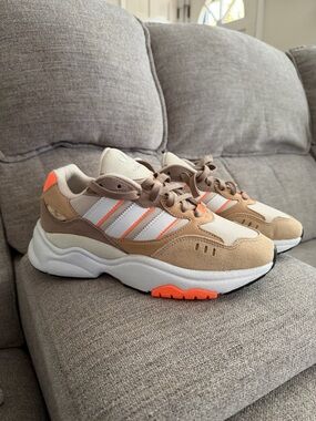 Adidas Retropy F90 Alumina Cloud White Magic Beige (Women’s)